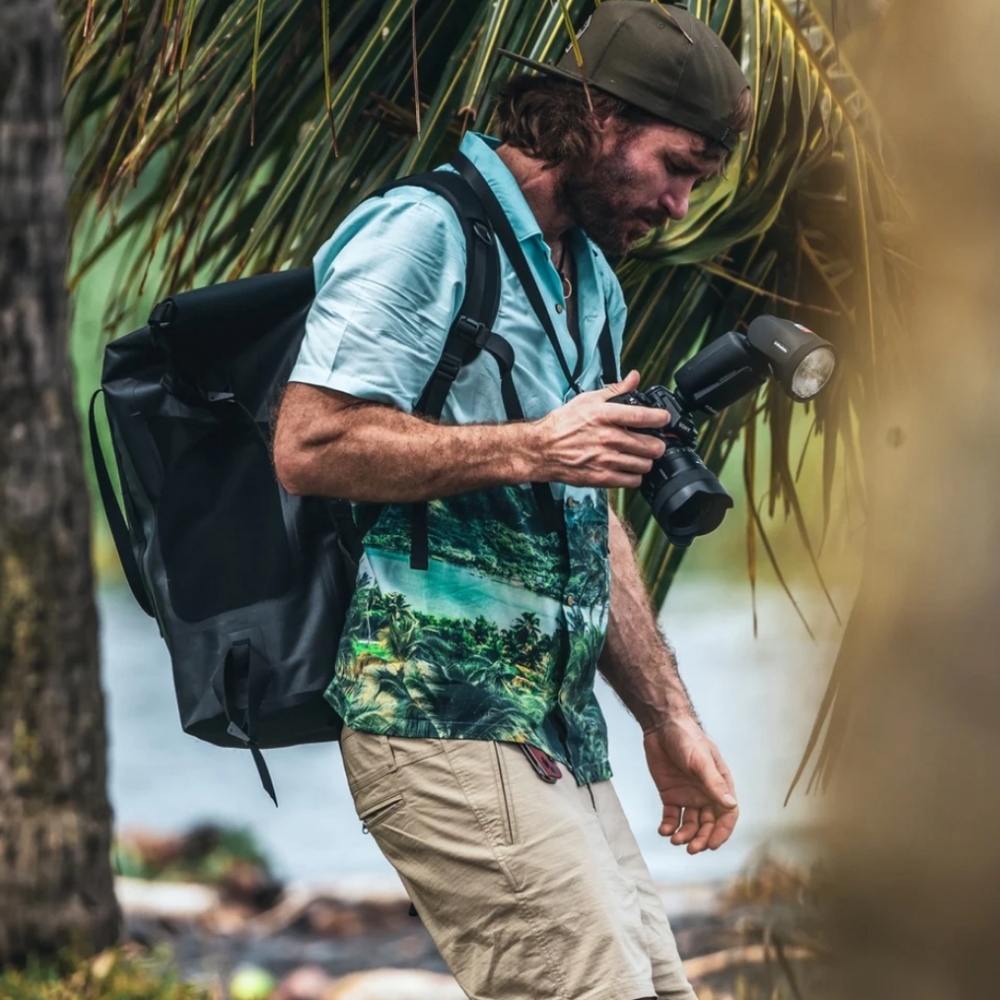 Roark Men's Teal and Green Tropical Print Button-Down Shirt